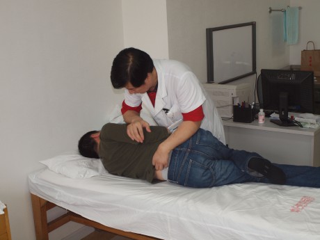 chiropraktické techniky v čínské masáži
