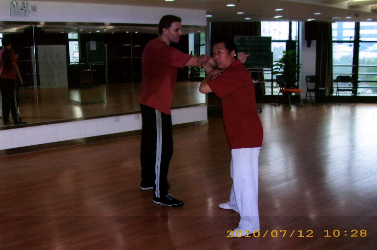 Training with master Gao Ji Wu 3